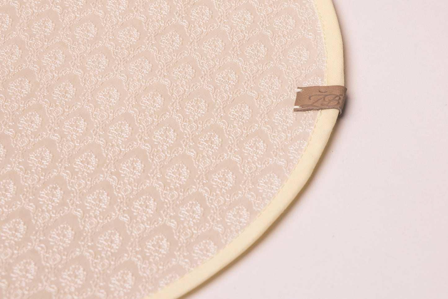 Padėkliukas "Klasika"